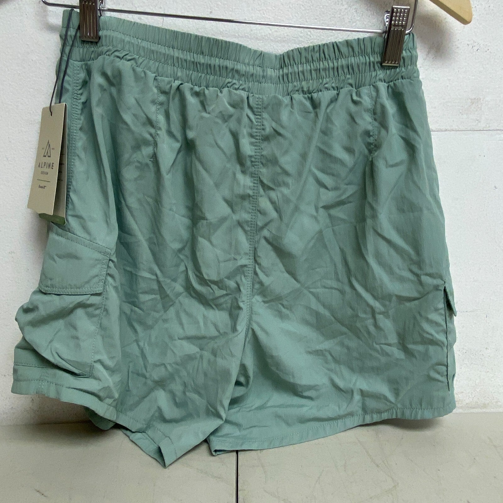 Alpine Design Women's W AD Woven Cargo Short Mineral Jade ADW13806 BRAND NEW