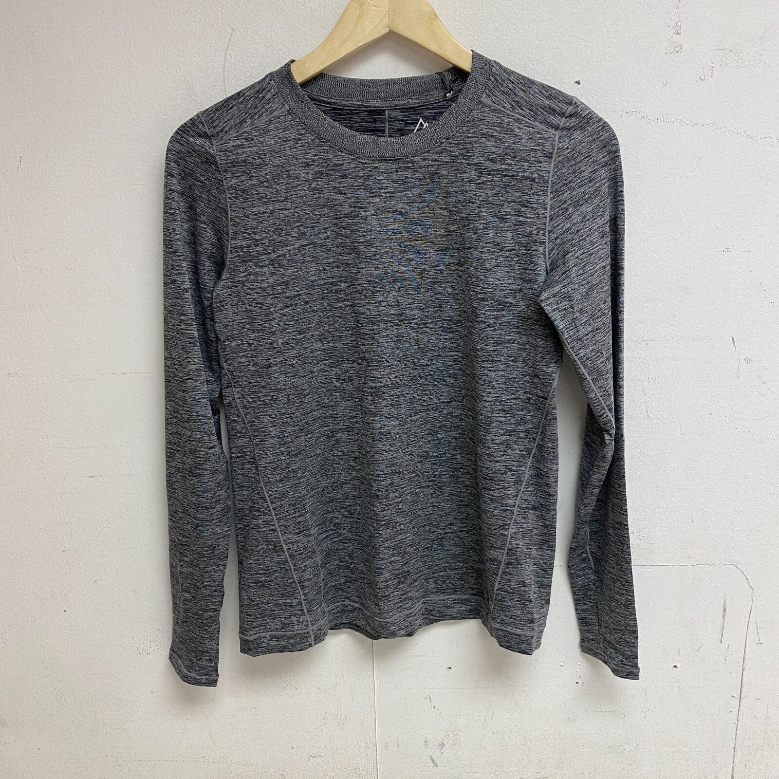 Alpine Design Women's AD Field Knit Long Sleeve Pure Black Heather ADW23100H