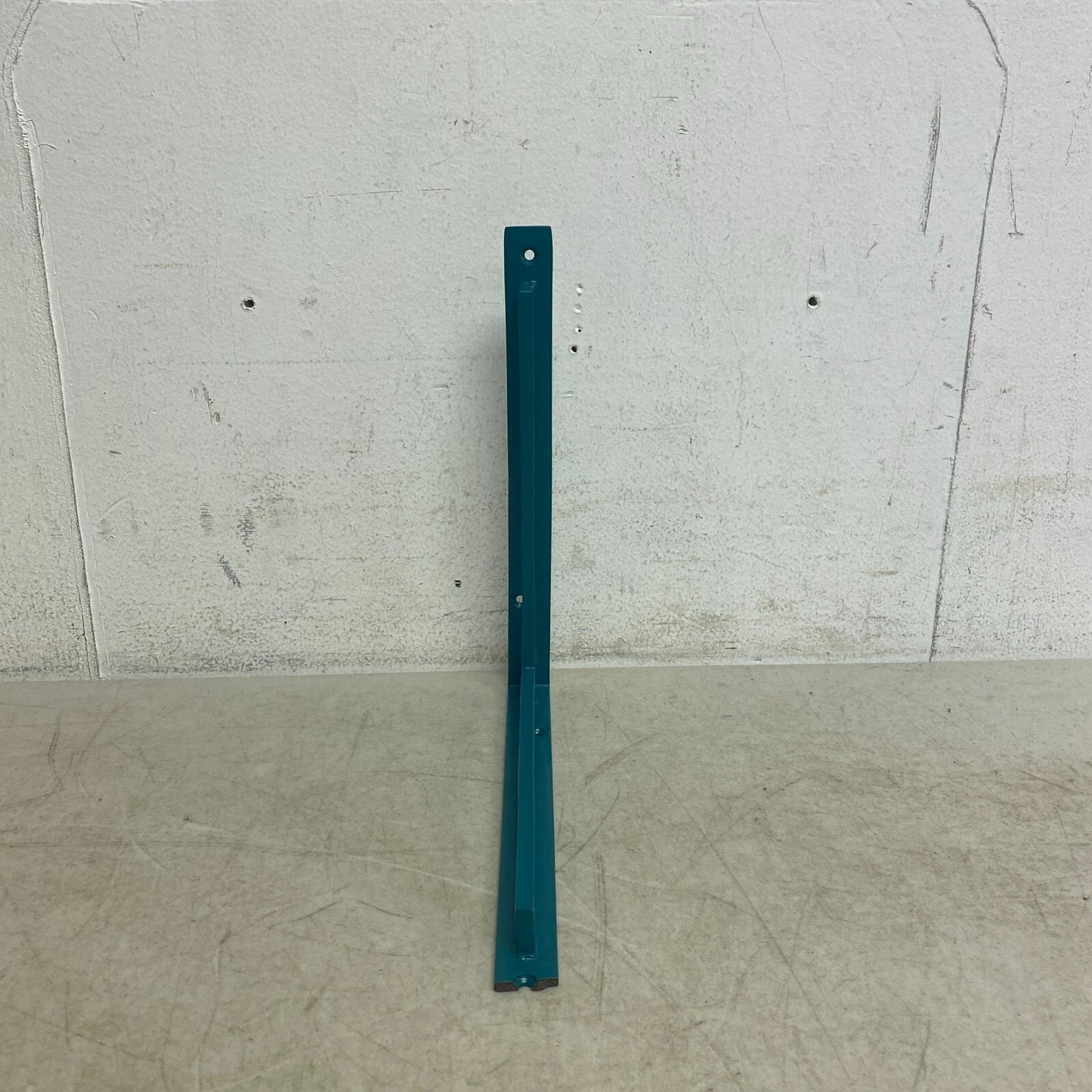 Signature Hardware Harridge Cast Iron 9" Shelf Bracket - Green