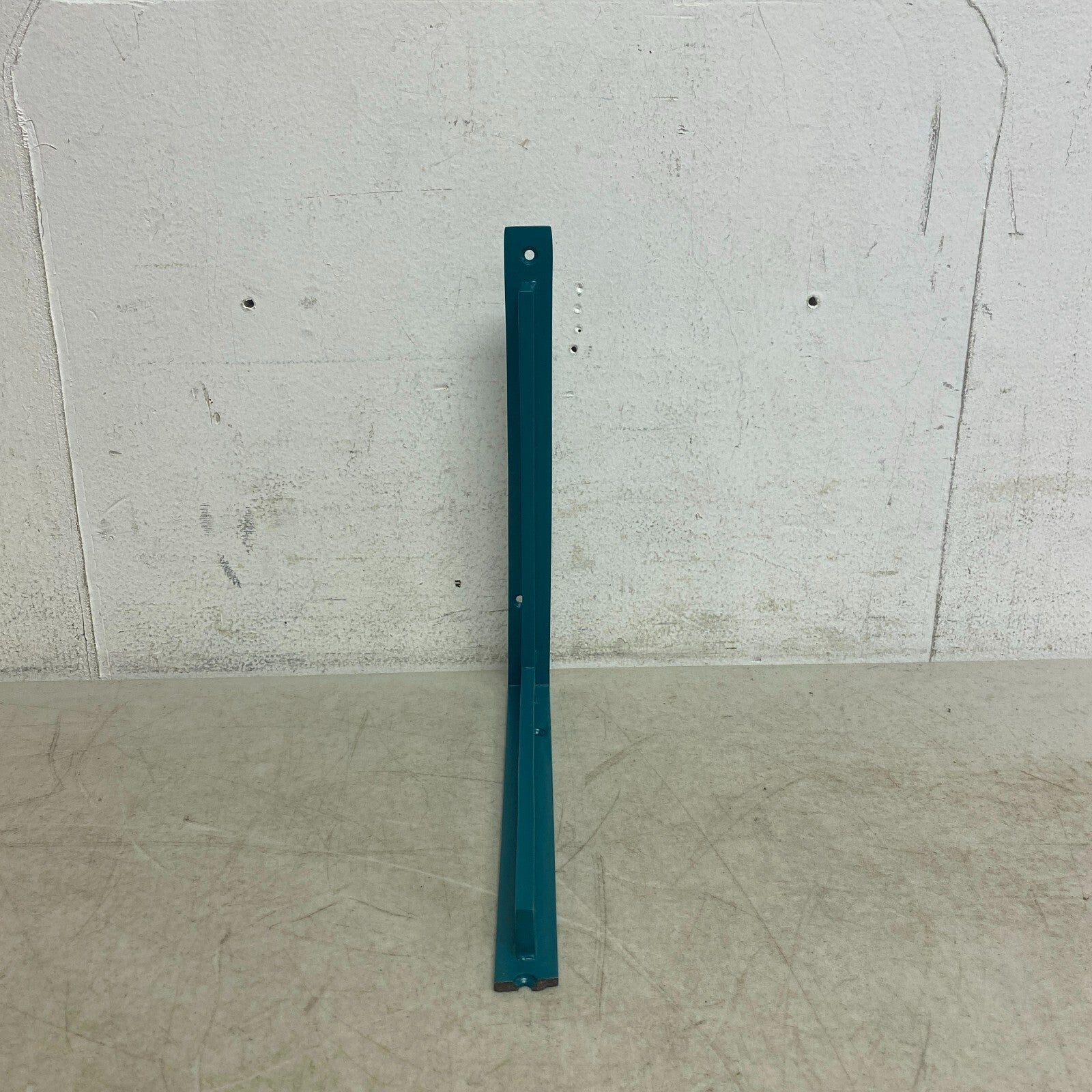 Signature Hardware Harridge Cast Iron 9" Shelf Bracket - Green