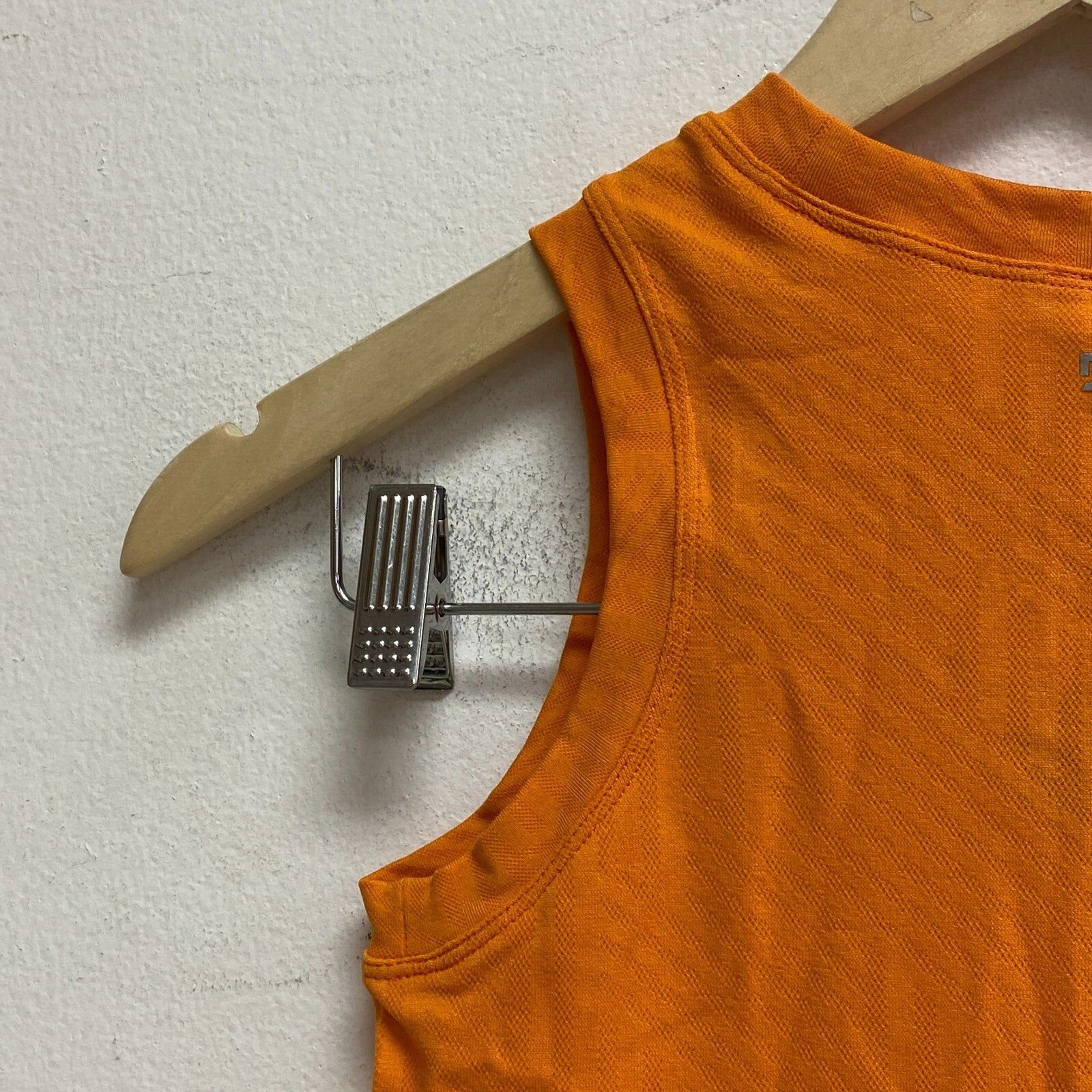 DSG Women's Seamless Tank Top Fresh Tangerine Sleeveless Solid DAW13105