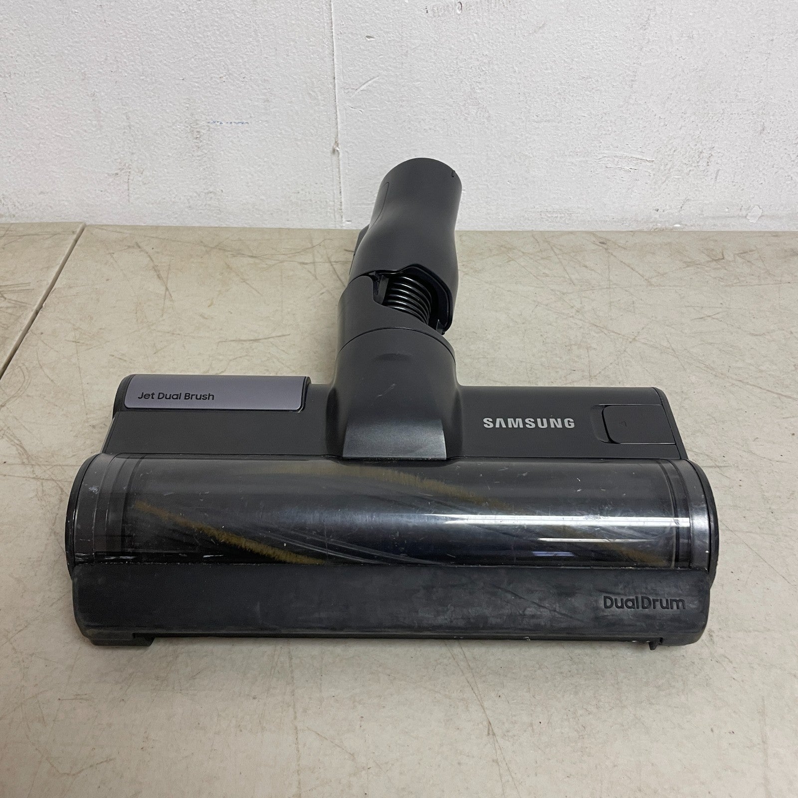 Samsung BESPOKE Jet Cordless Stick Vacuum w/ Clean Station Misty White