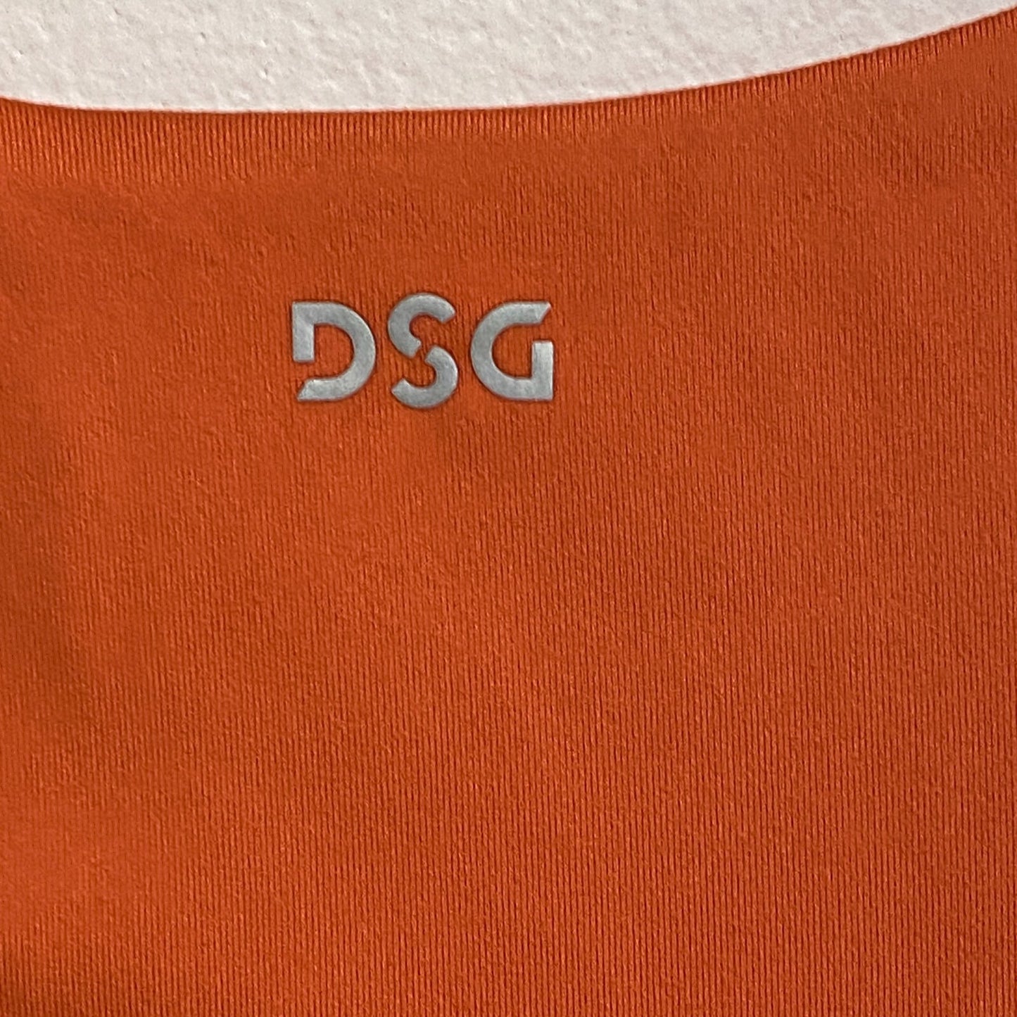 DSG Women's Momentum Crop Tank Halter Straps Fresh Tangerine DAW13301 New