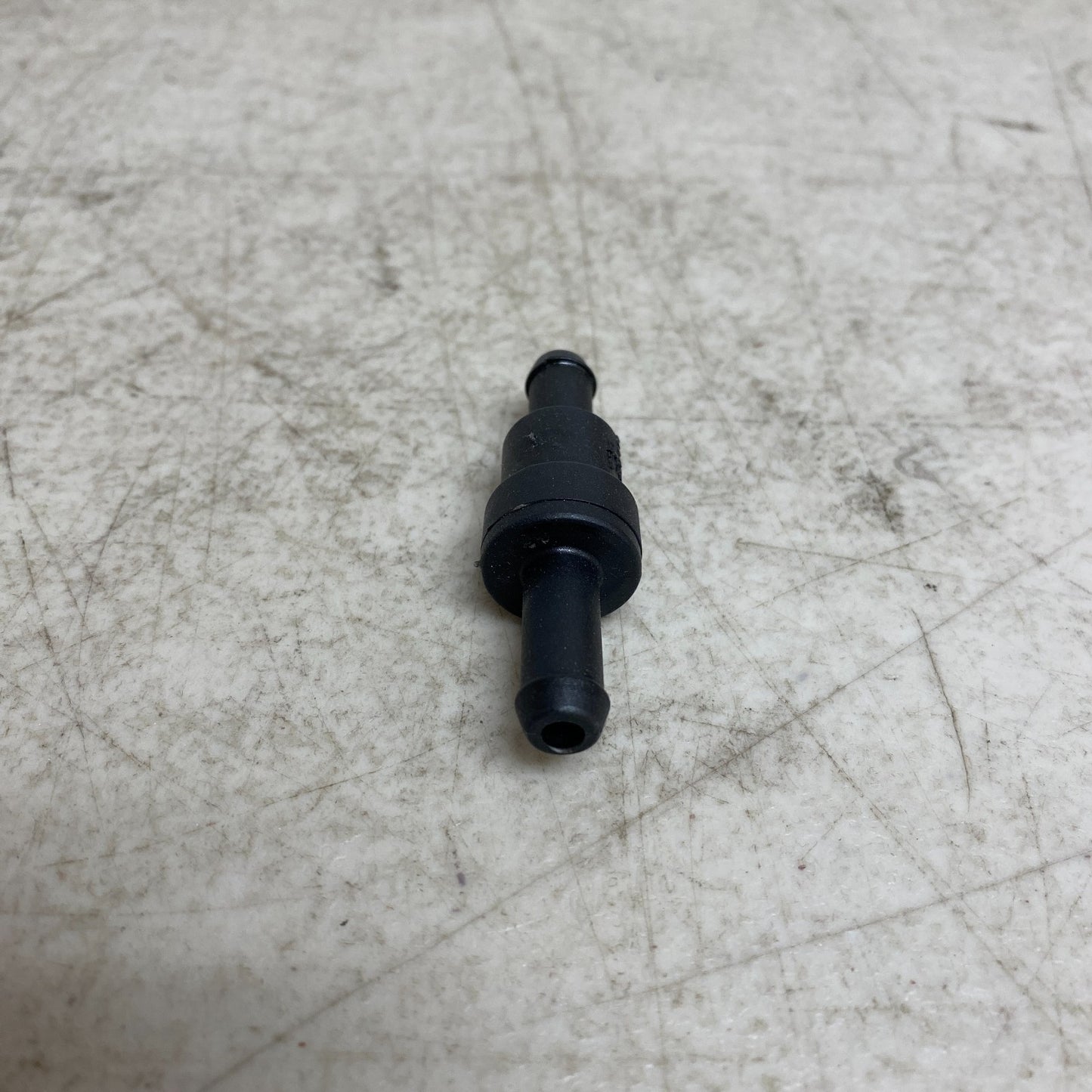 Beck/Arnley 045-0299 PCV Valve Inline 90-Degree 1990-1993 Geo Storm