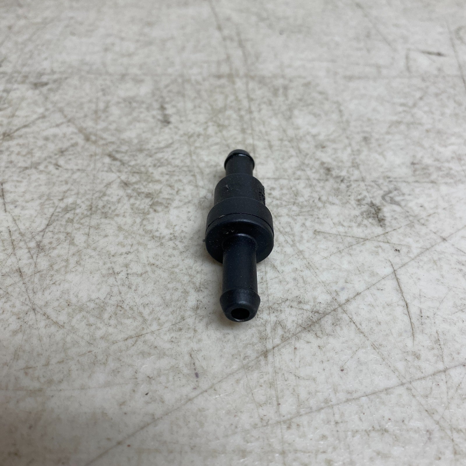 Beck/Arnley 045-0299 PCV Valve Inline 90-Degree 1990-1993 Geo Storm