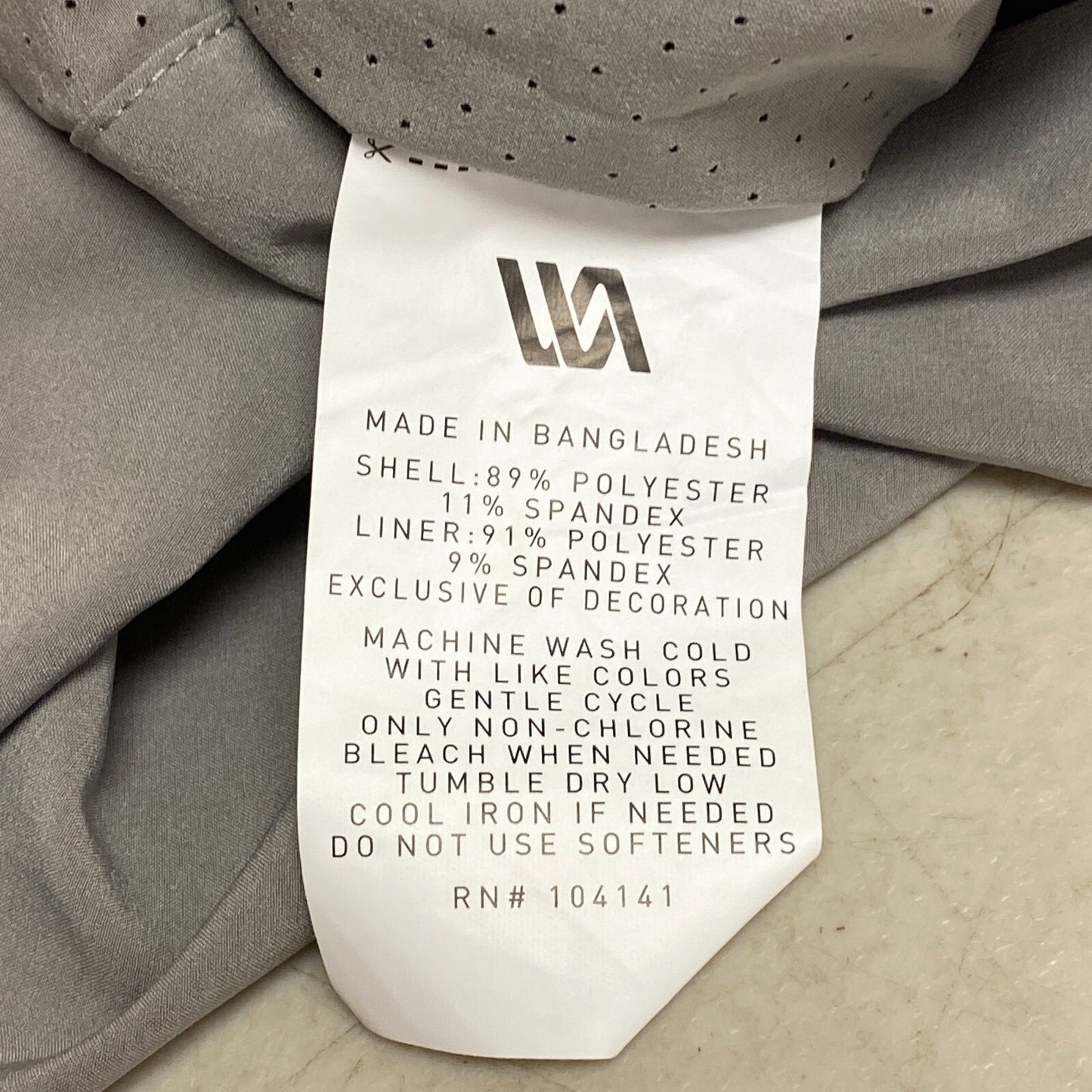 VRST Men's 5â Relaxed Fit Running Accelerate Short  Silver Shadow MAX2315055