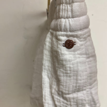 Calia Women Inverted Pleat Pull on Short Pure White Solid WSA23918N