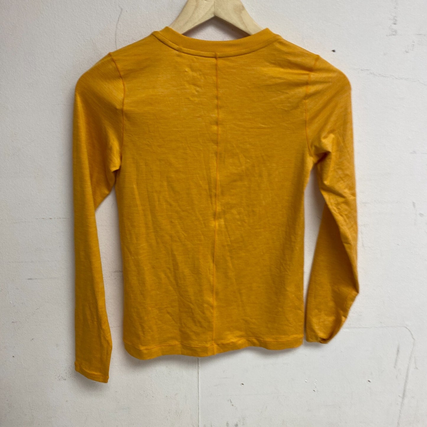 Alpine Design Women's AD Field Knit Long Sleeve Sweet Apricot Heather ADW23100H