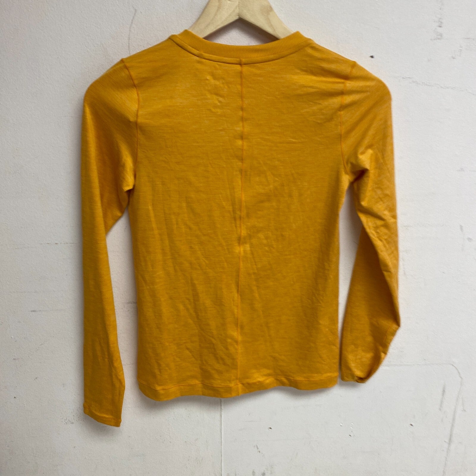 Alpine Design Women's AD Field Knit Long Sleeve Sweet Apricot Heather ADW23100H