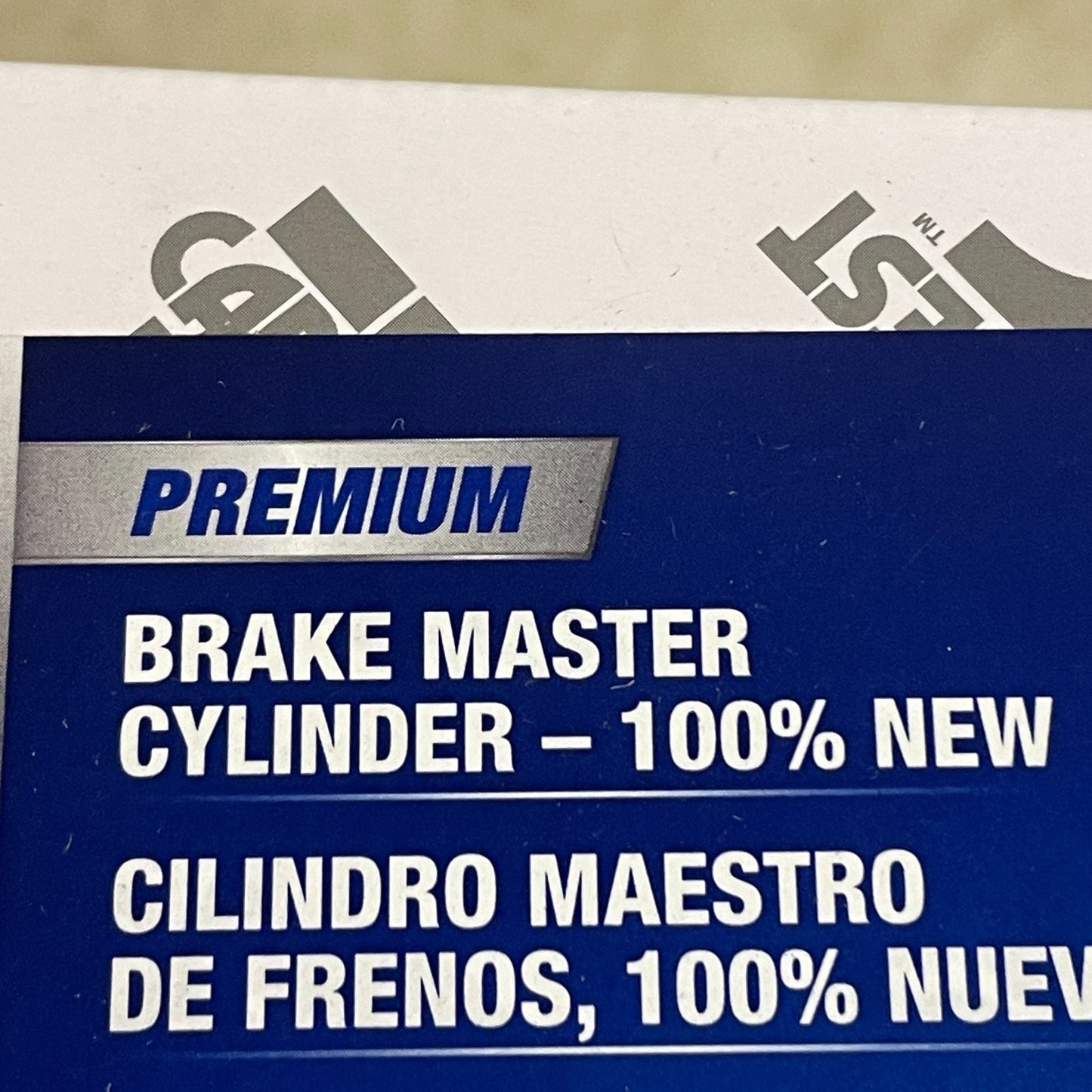 CARQUEST Brake Master Cylinder w Reservoir Aluminum 1.25″ Bore MCA390516