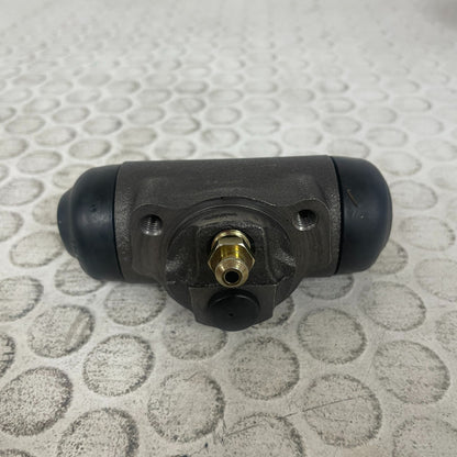 Beck/Arnley F102424 Brake Master Cylinder Mitsubishi Lancer 2002-2007 Front