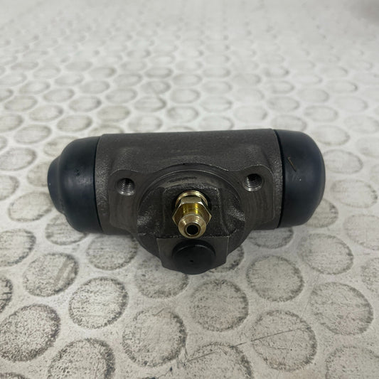 Beck/Arnley F102424 Brake Master Cylinder Mitsubishi Lancer 2002-2007 Front