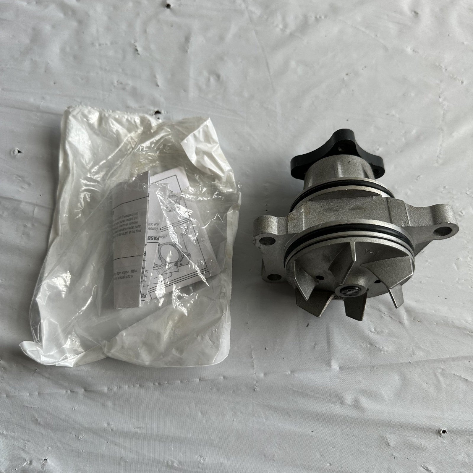 Carquest T1183 Engine Water Pump w Gasket