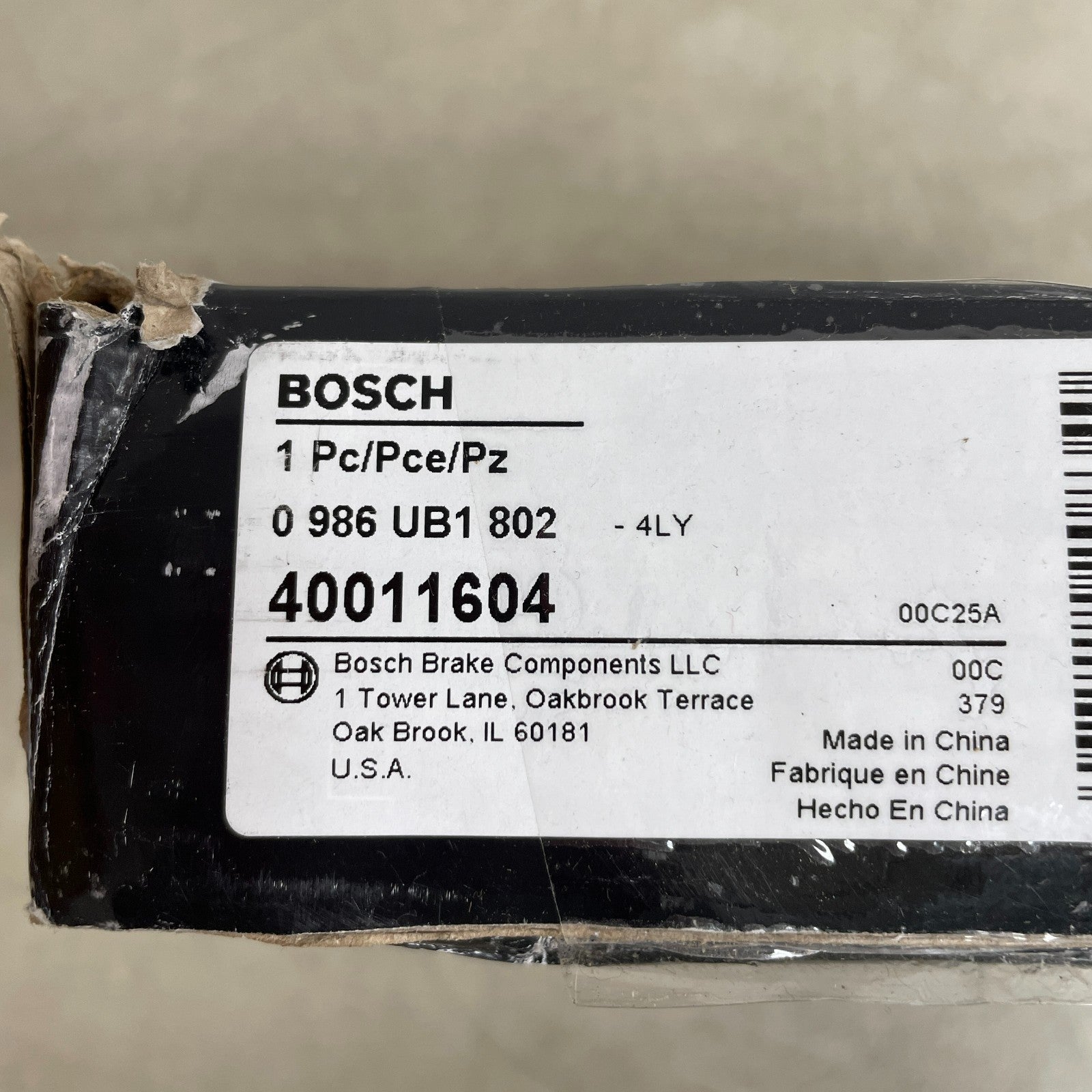 Bosch 40011604 QuietCast Premium Front Disc Brake Rotor Coated 296 mm