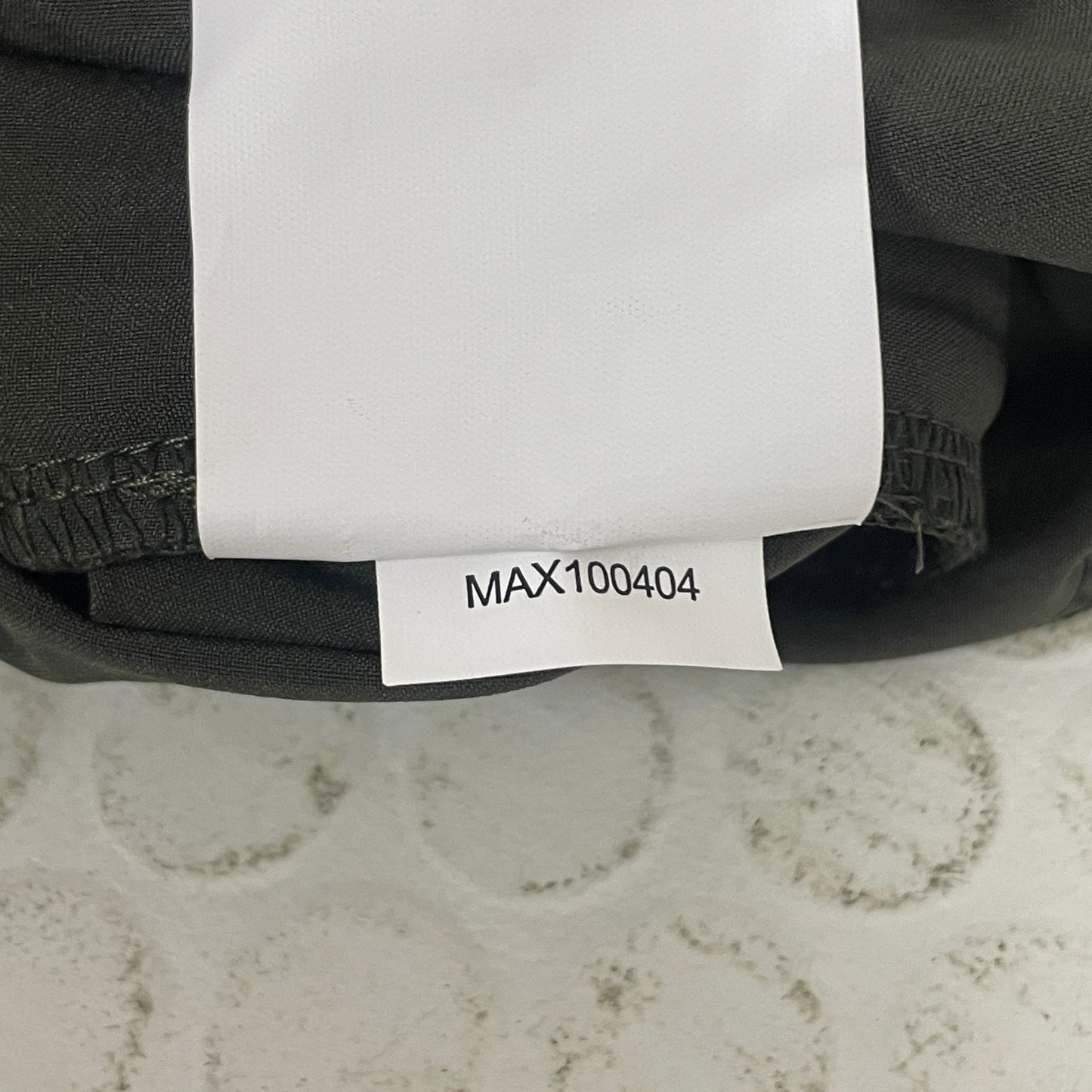 Menâs Mix Media Training Pants Forest Night MAX100404 NWT Gymwear New