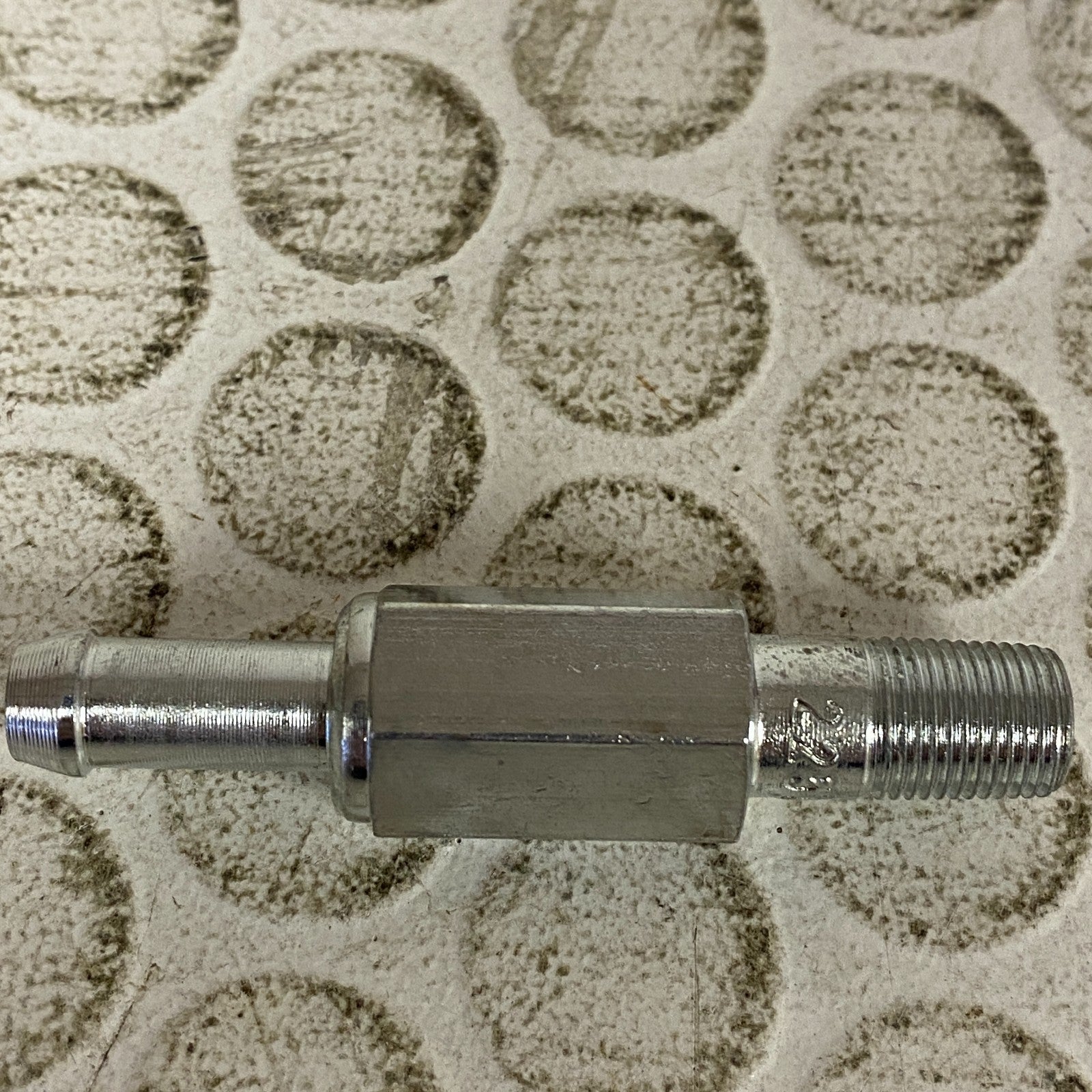 Carquest Premium PCV Valve PCA1174 for Chrysler & Dodge