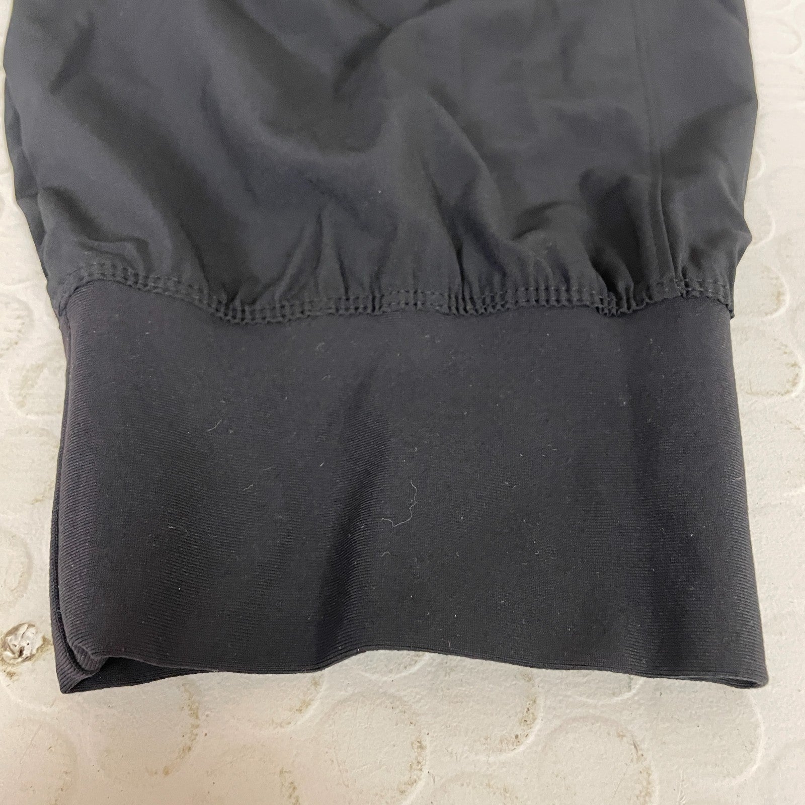 Calia Womenâs TrueLight Mid Rise Cargo Jogger Pants Pure Black WAX12189WP