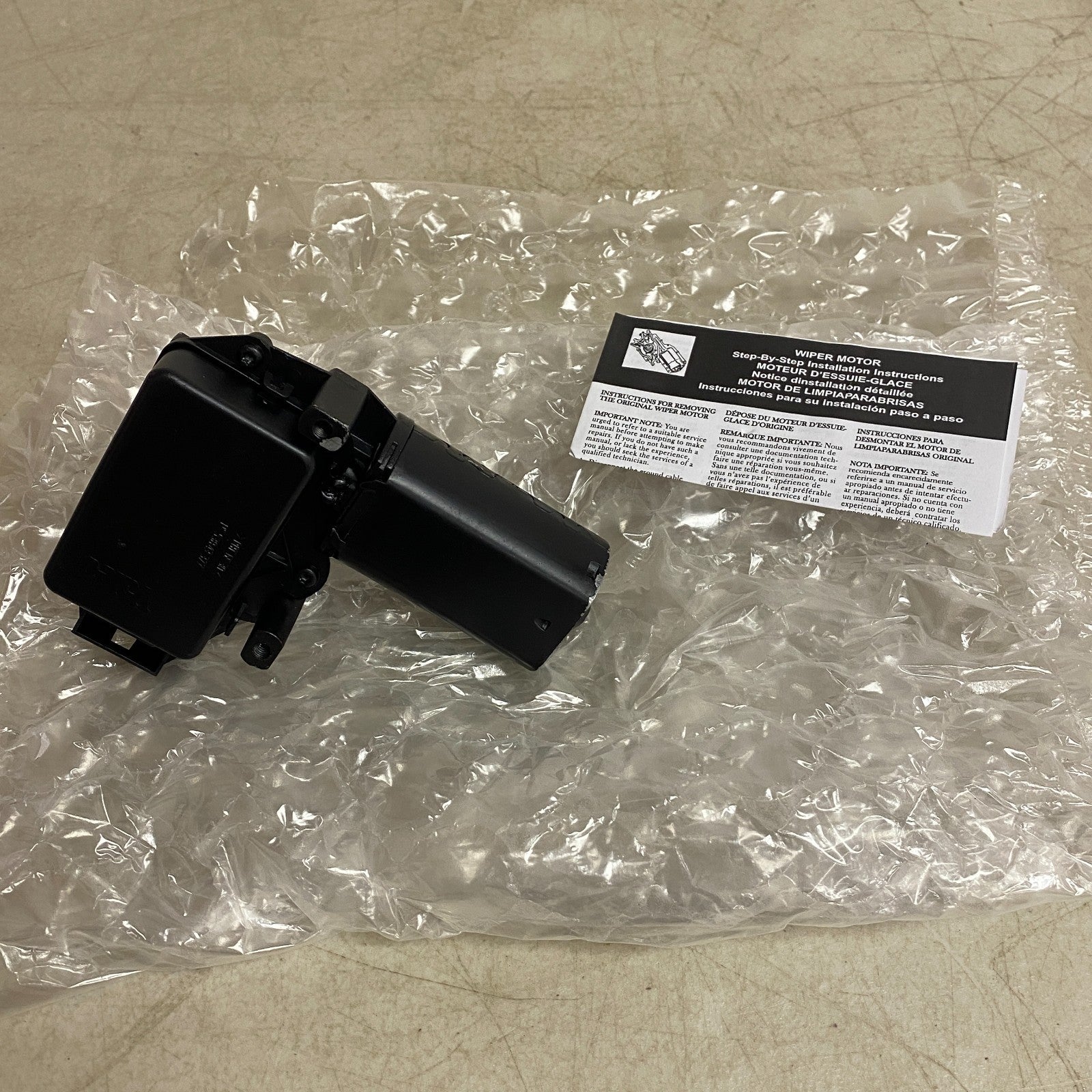 CARQUEST Premium Reman Windshield Wiper Motor Front 40‑1049