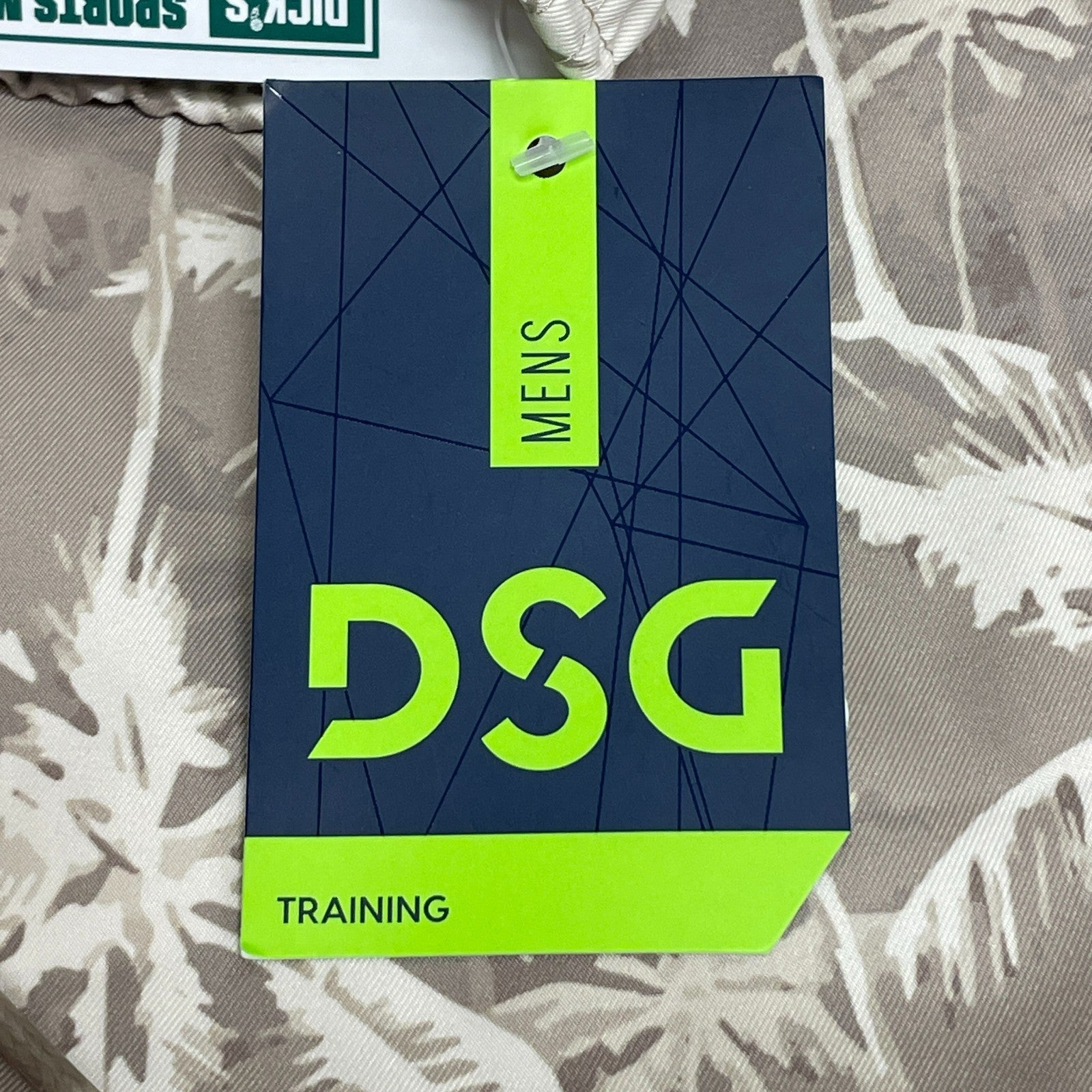 DSG Menâs 6" Rec Shorts Beachside Khaki Lightweight Active Wear DAM12111PRTX