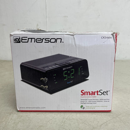 Emerson SmartSet CKS1900 Dual Alarm Clock Radio AM/FM Dimmer 0.9" LED Display