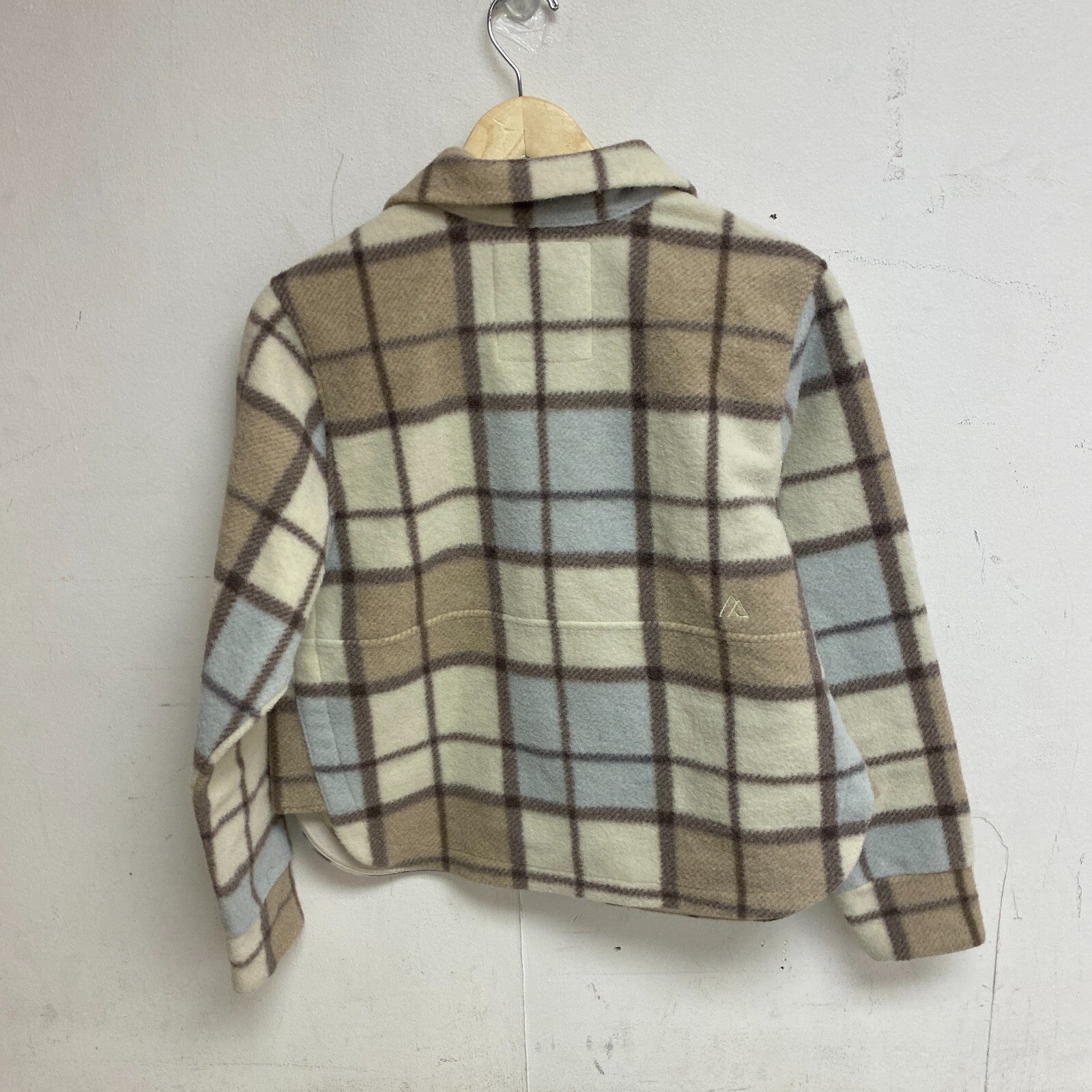 Alpine Design Women's W AD Wayfarer Fleece 1/4 Zip Frigid Plaid Tan ADW23680P