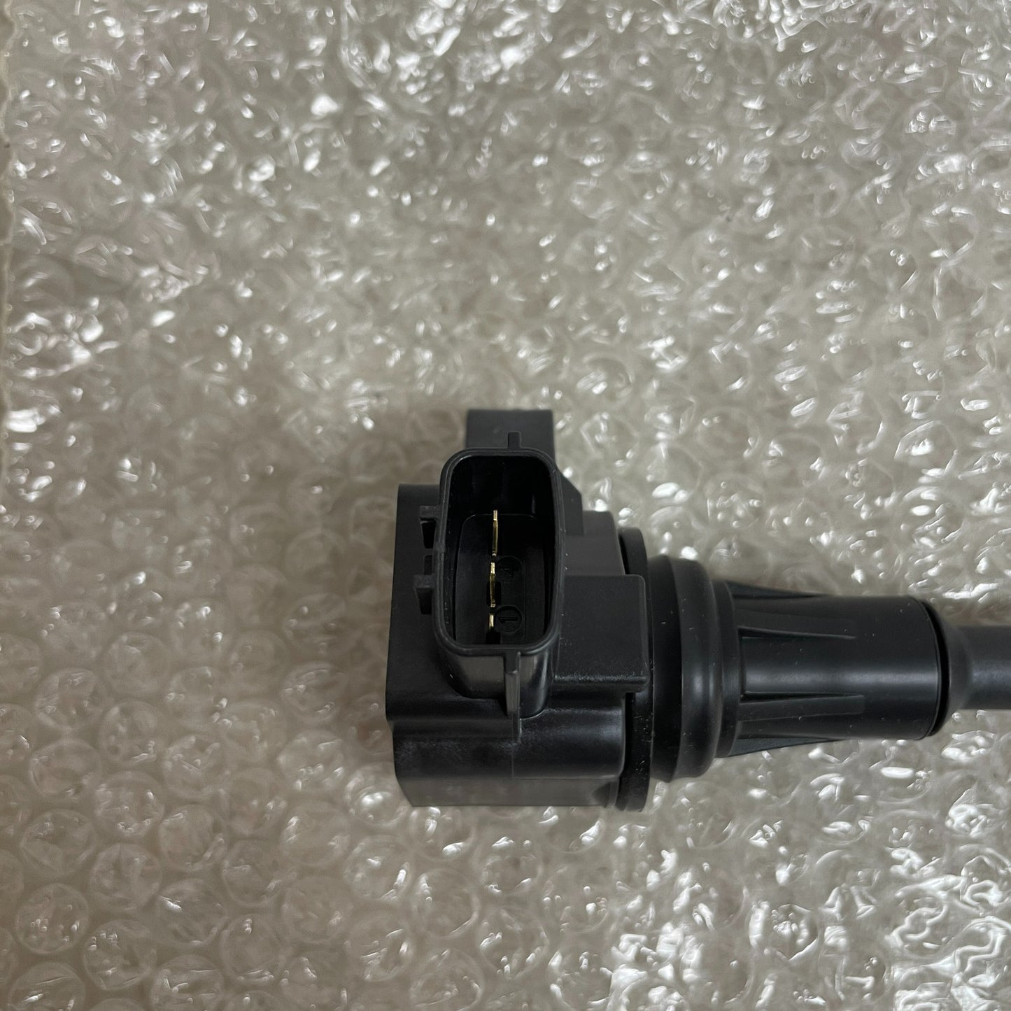 Hitachi IGC0083 Ignition Coil OE-Fit for Nissan Infiniti VK56 V8 12V