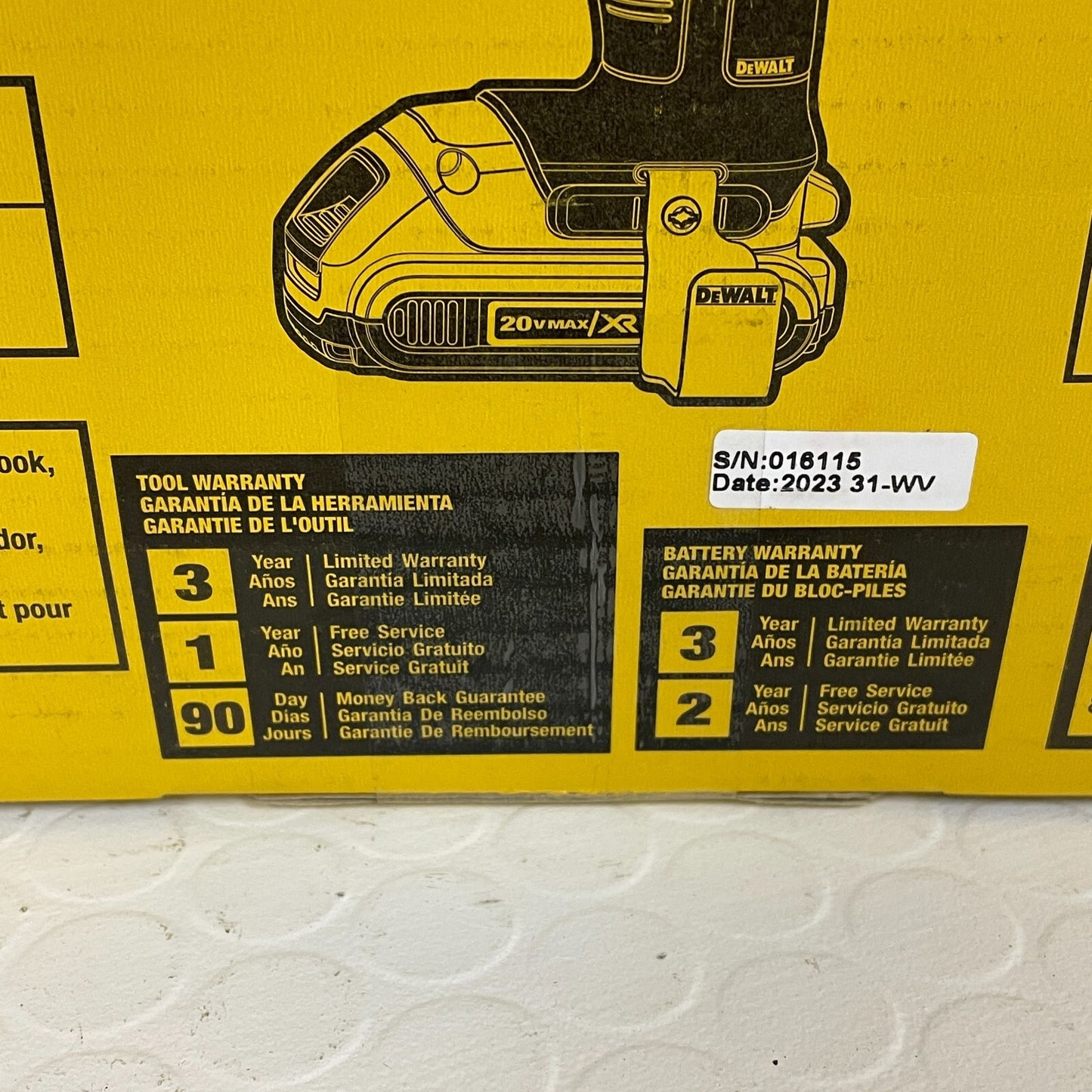 DeWALT DCE150D1 20V MAX Heavy Duty Cordless LED Cable Cutting Tool Kit