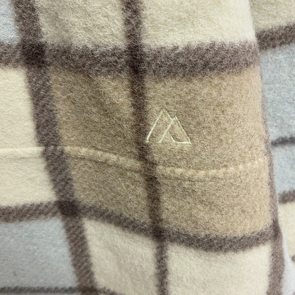 Alpine Design Women's W AD Wayfarer Fleece 1/4 Zip Frigid Plaid Tan ADW23680P