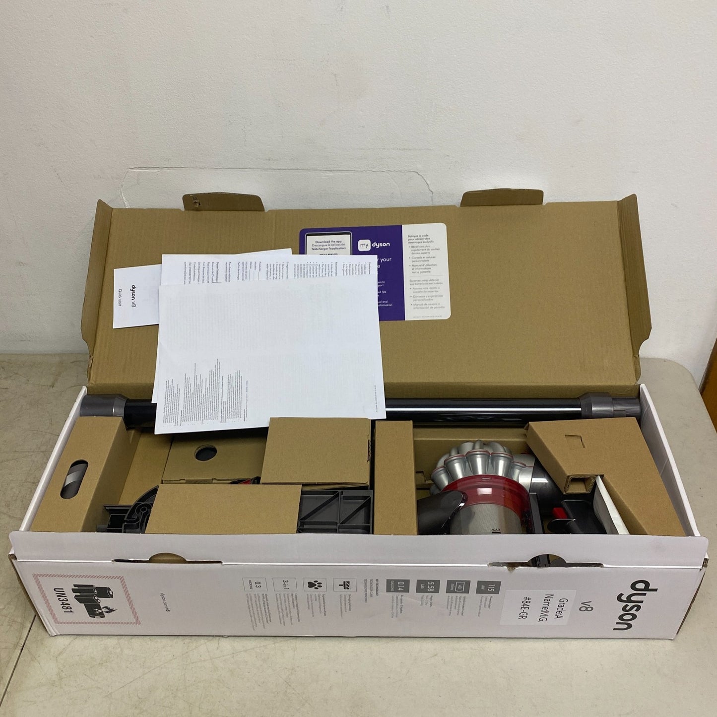 Dyson V8 Cordless Stick Vacuum Cleaner for Pet Hair Silver/Nickel 400473‑01