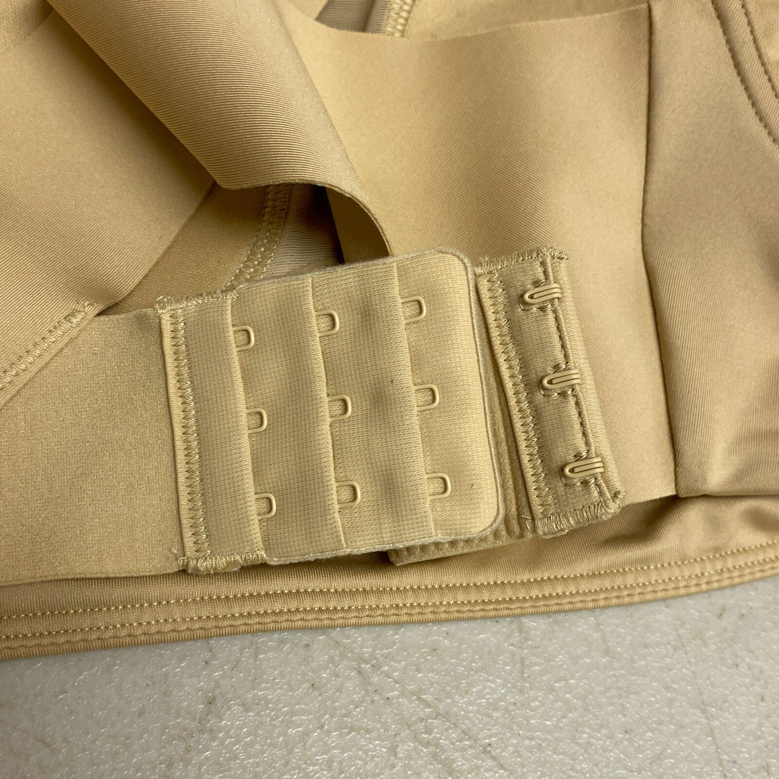 DSG Women's Do It All High Support Sports Bra New Khaki Solid DAW12709