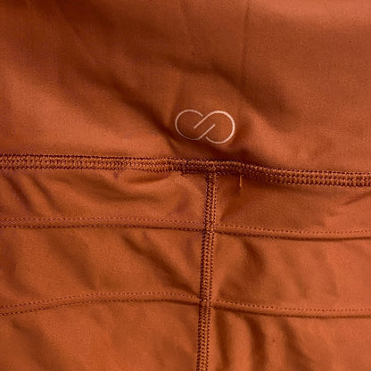 Calia Energize High-Rise 7/8 Pintuck Caramelized Walnut Solid WAX32199S