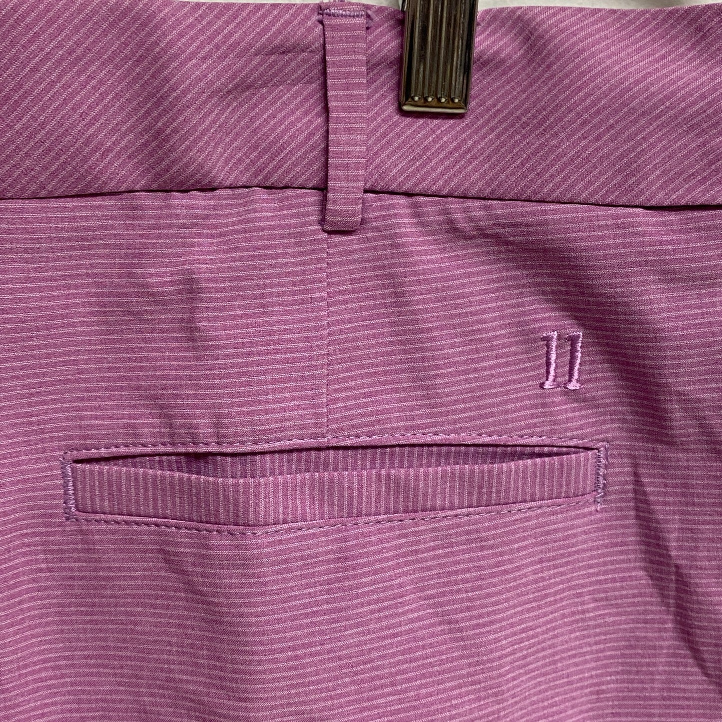 Walter Hagen Mens Performance 11 Micro Lines Golf Shorts Bright Magenta/ White