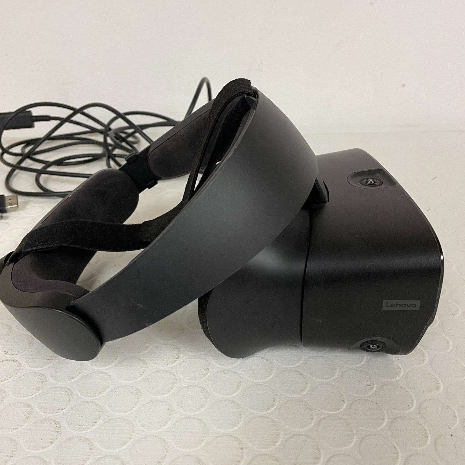Oculus Rift S Virtual Reality Headset - Black (Includes Headset, Controllers)