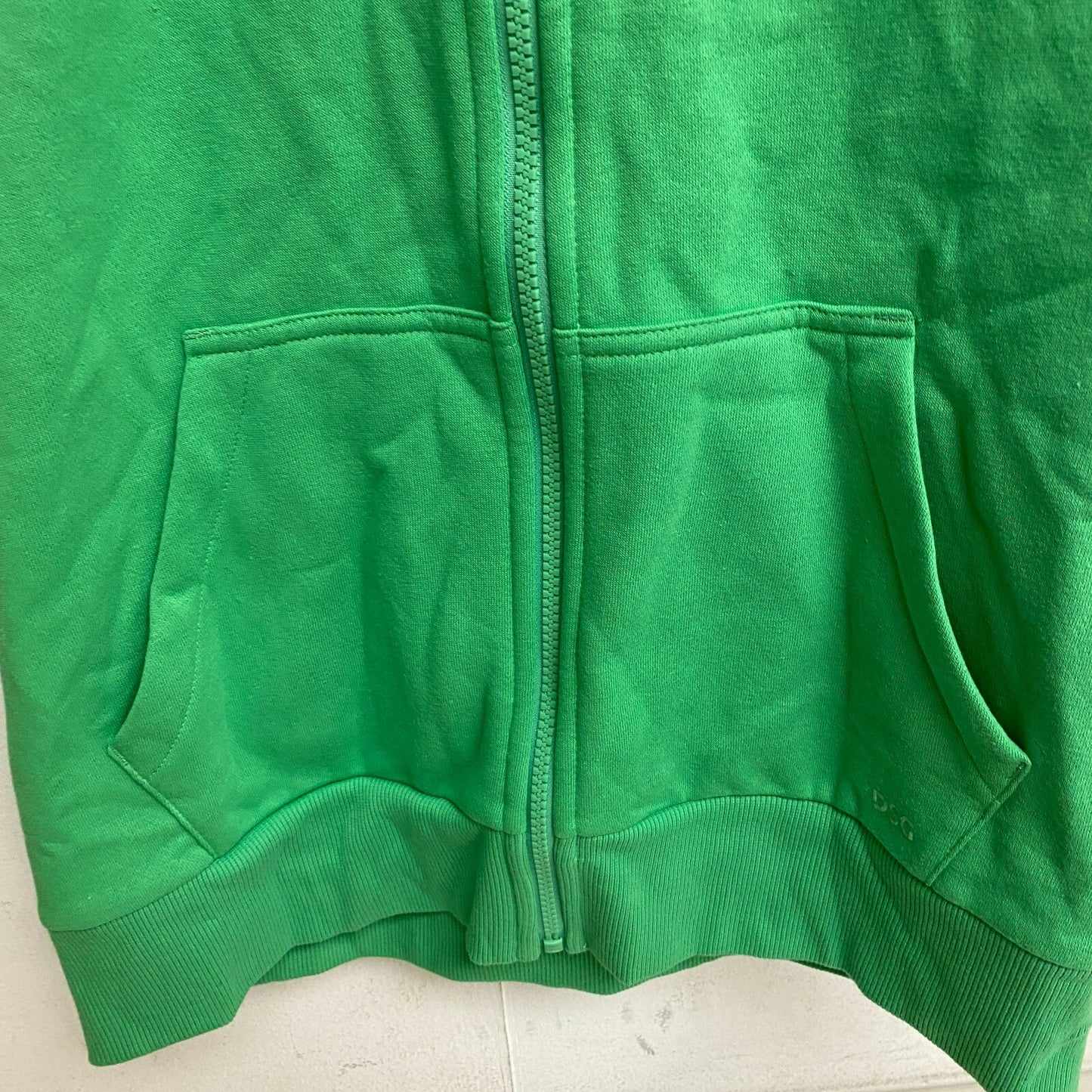 DSG WOMENS FAVORITE FLEECE SS ZIP SLIME GREEN Solid  DAM13410