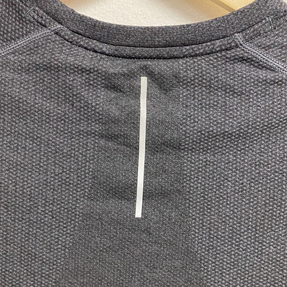 VRST Men's Elegant Small LS Circuit Tee T-Shirt Graphic Charcoal MAX200326 NEW!