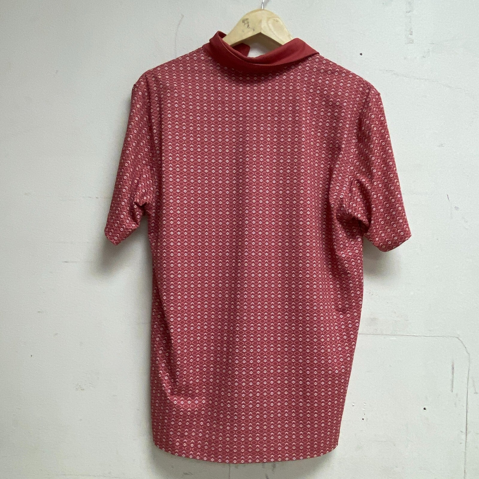 Walter Hagan Mens P11 Geo Club Print Polo Geo Club Dark Coral MGA11476