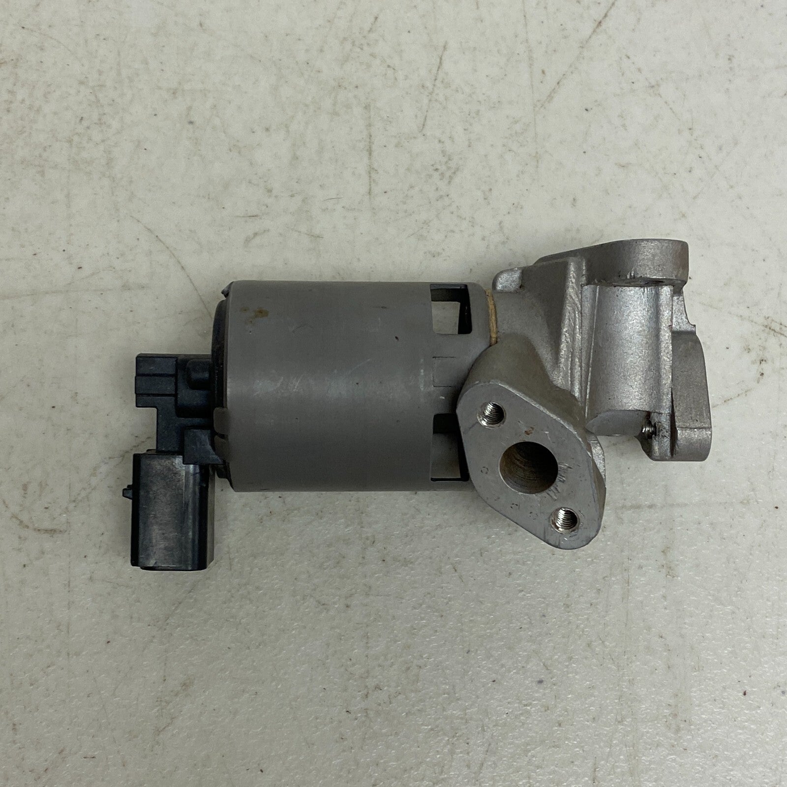 Exhaust Gas Recirculation (EGR) Valve-VIN: R Standard EGV825