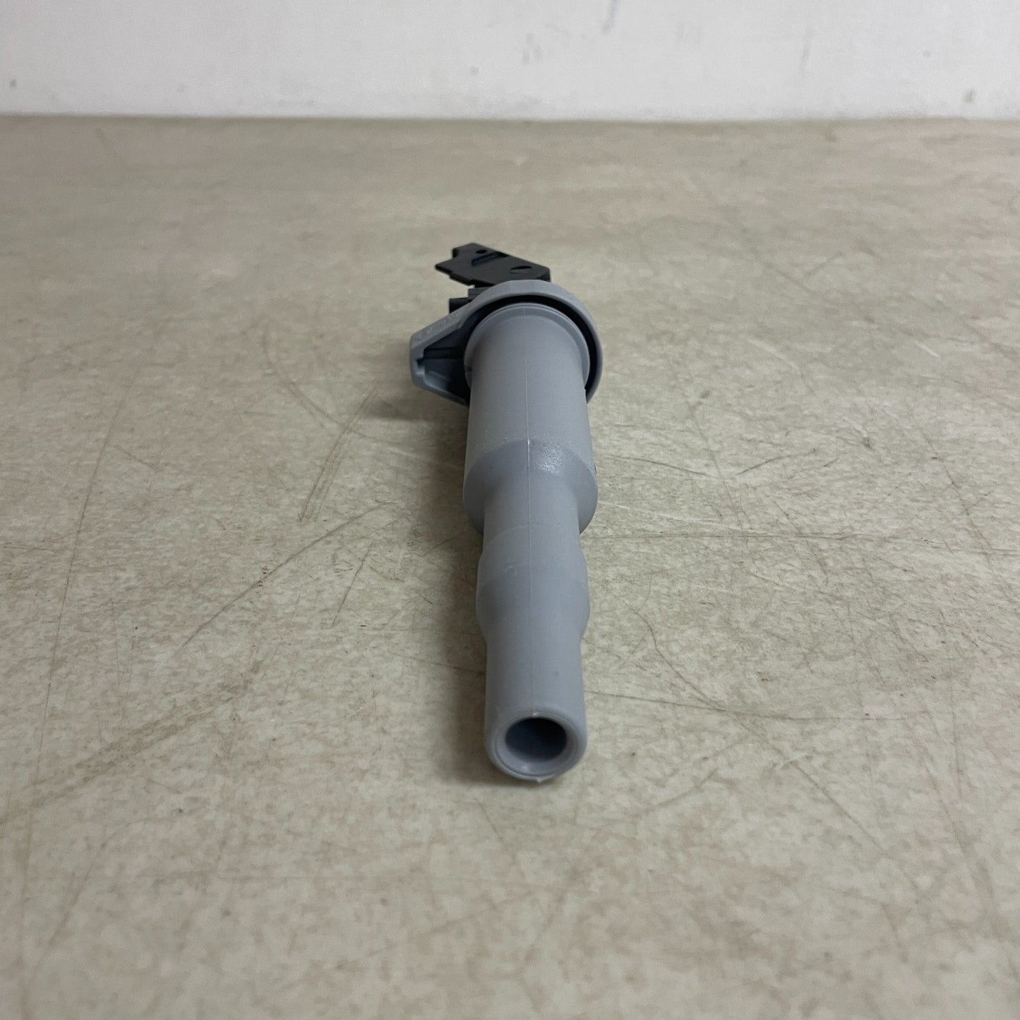 Bosch 0221504800 Ignition Coil 14V – Fits BMW / Mini / Z4 / X Series