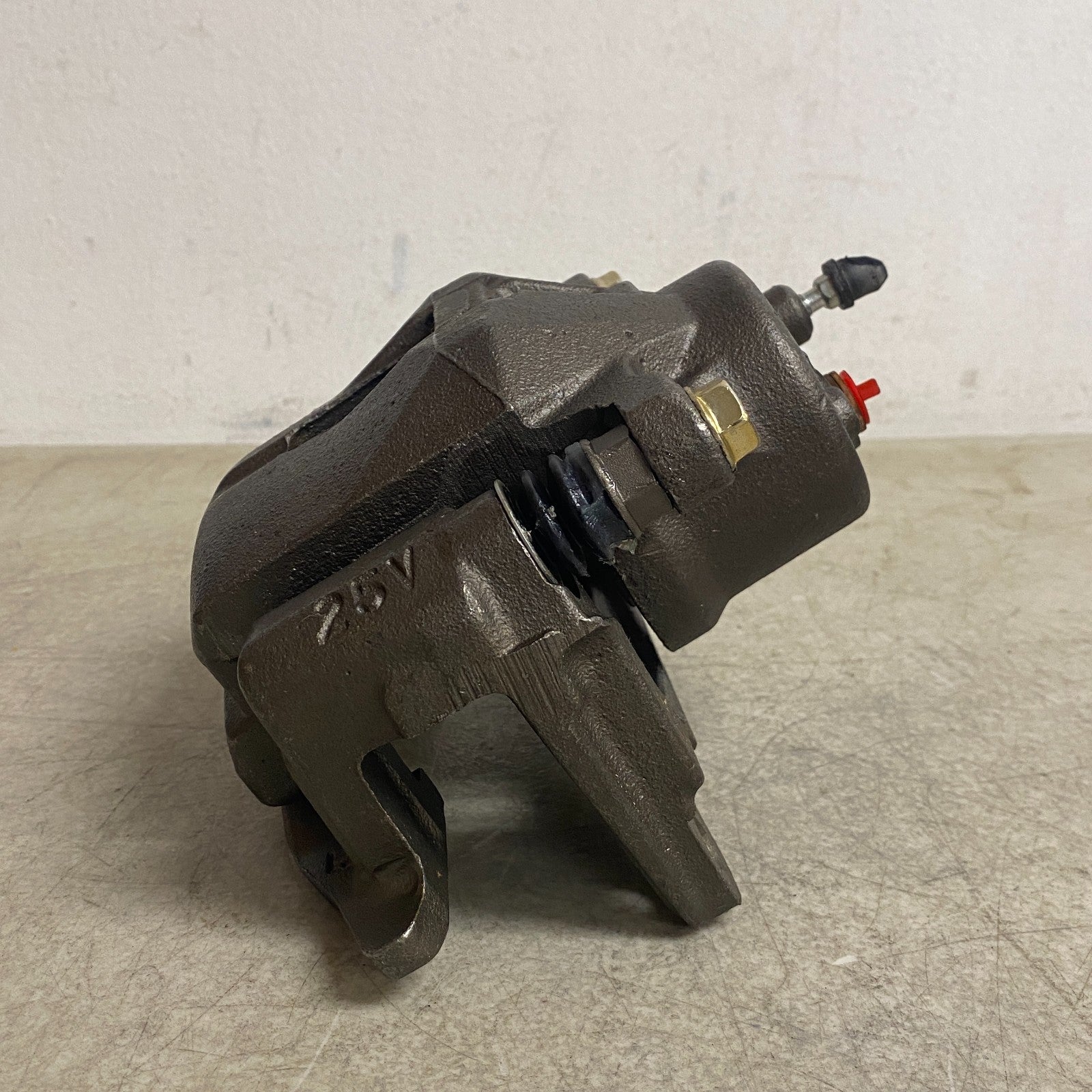 Perfect Stop 89X01632B Reman Disc Brake Caliper Front Cast-Iron Coated
