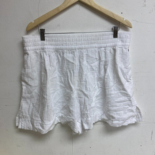 Calia Women Inverted Pleat Pull on Short Pure White Solid WSA23918N