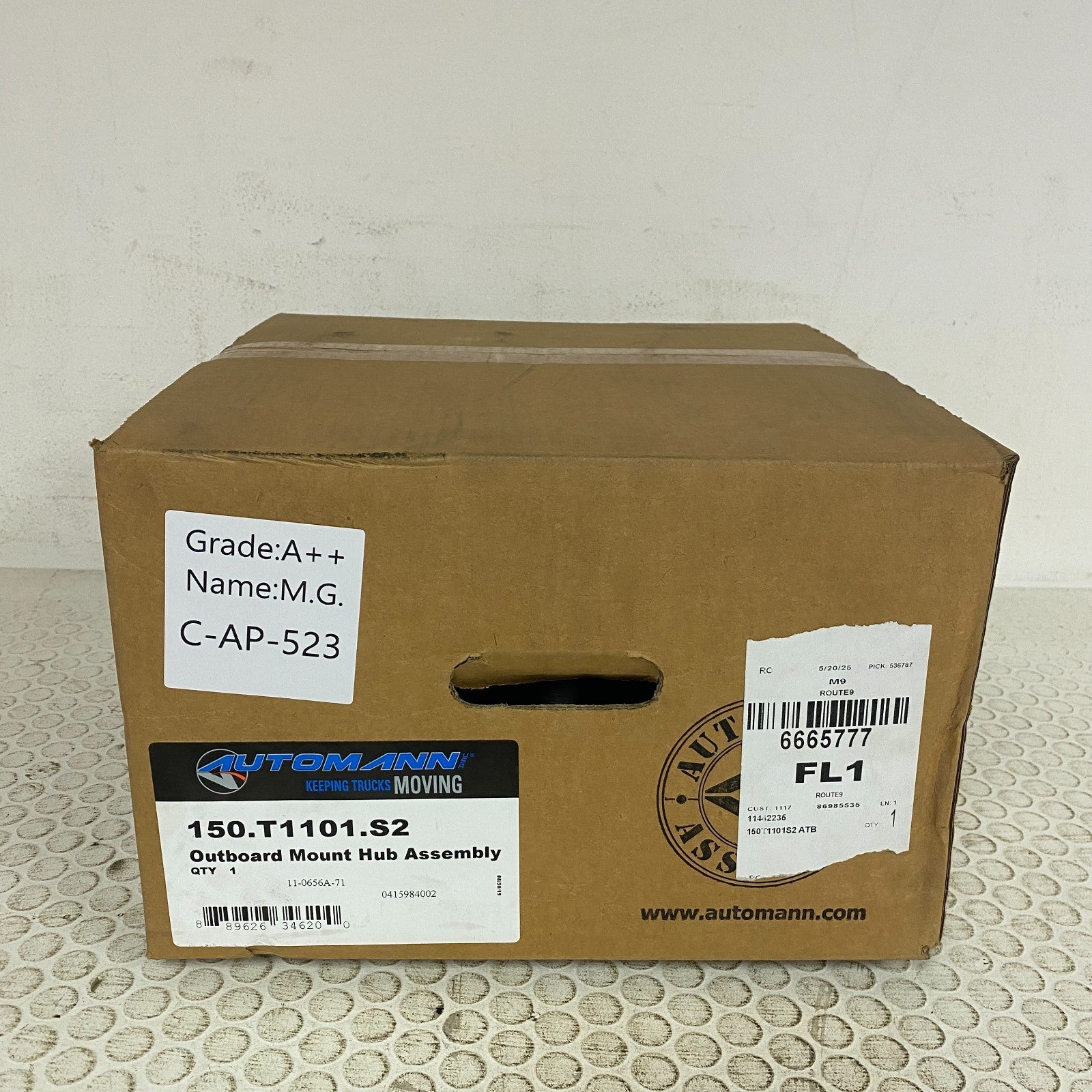 Automann Outboard Mount Hub Assembly w/ Studs 150.T1101.S2 for Truck Axles