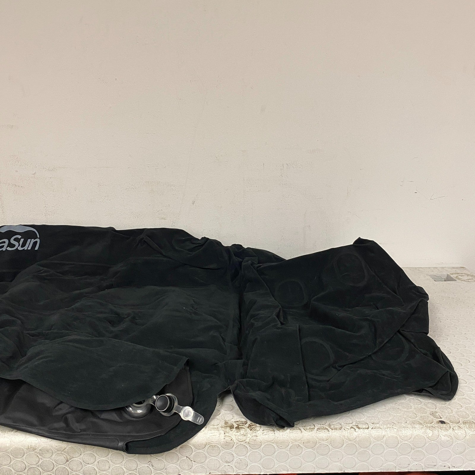 DikaSun Car Air Mattress Inflatable SUV Truck Camping Bed Pump Pillows