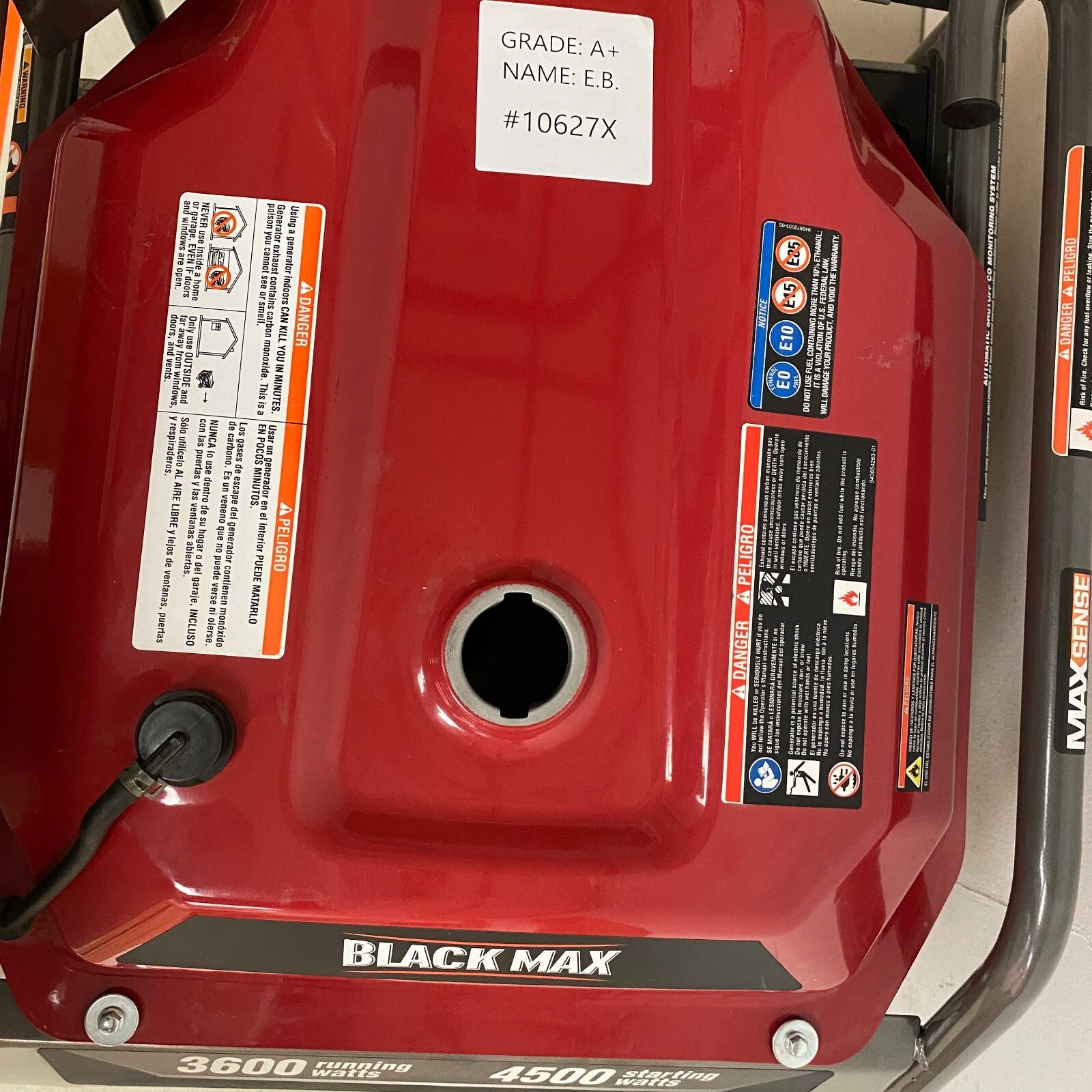 BLACK MAX Portable 3600 Watt Generator with Auto Shutdown