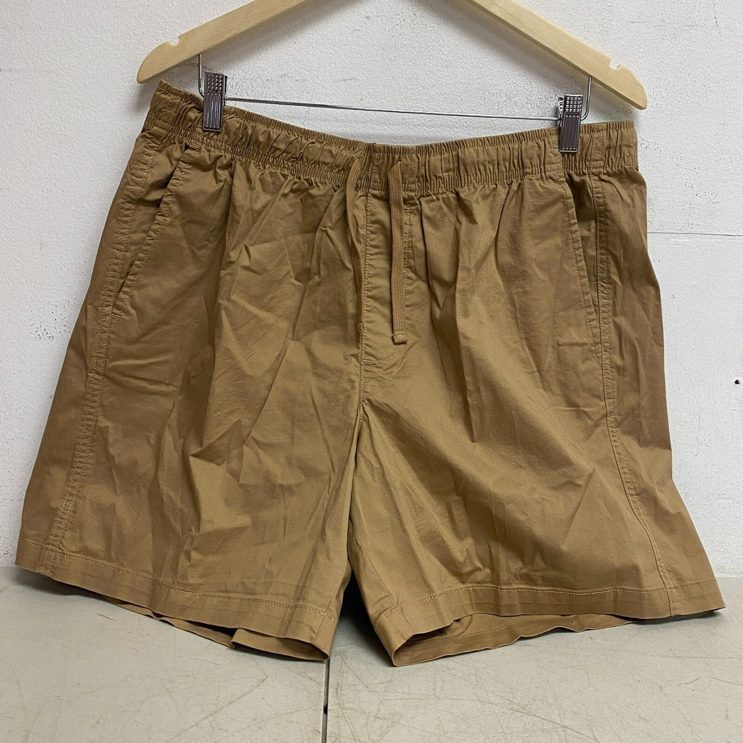DSG Men's 6.5" Inseam Cotton Woven Shorts Sahara Sand Solid DAM22100 / DAM13135