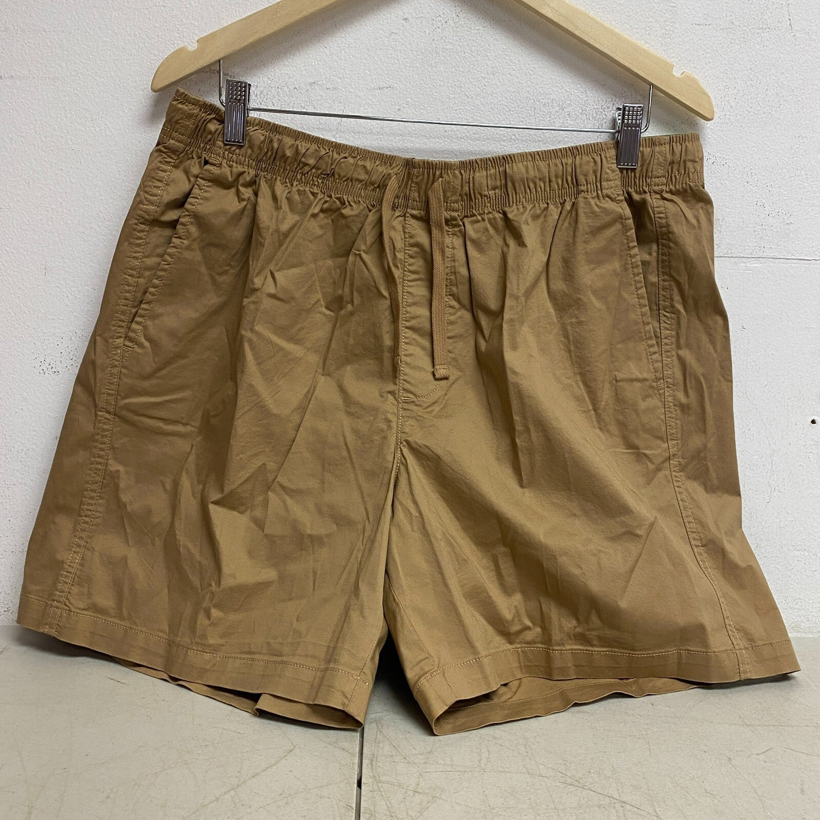 DSG Men's 6.5" Inseam Cotton Woven Shorts Sahara Sand Solid DAM22100 / DAM13135