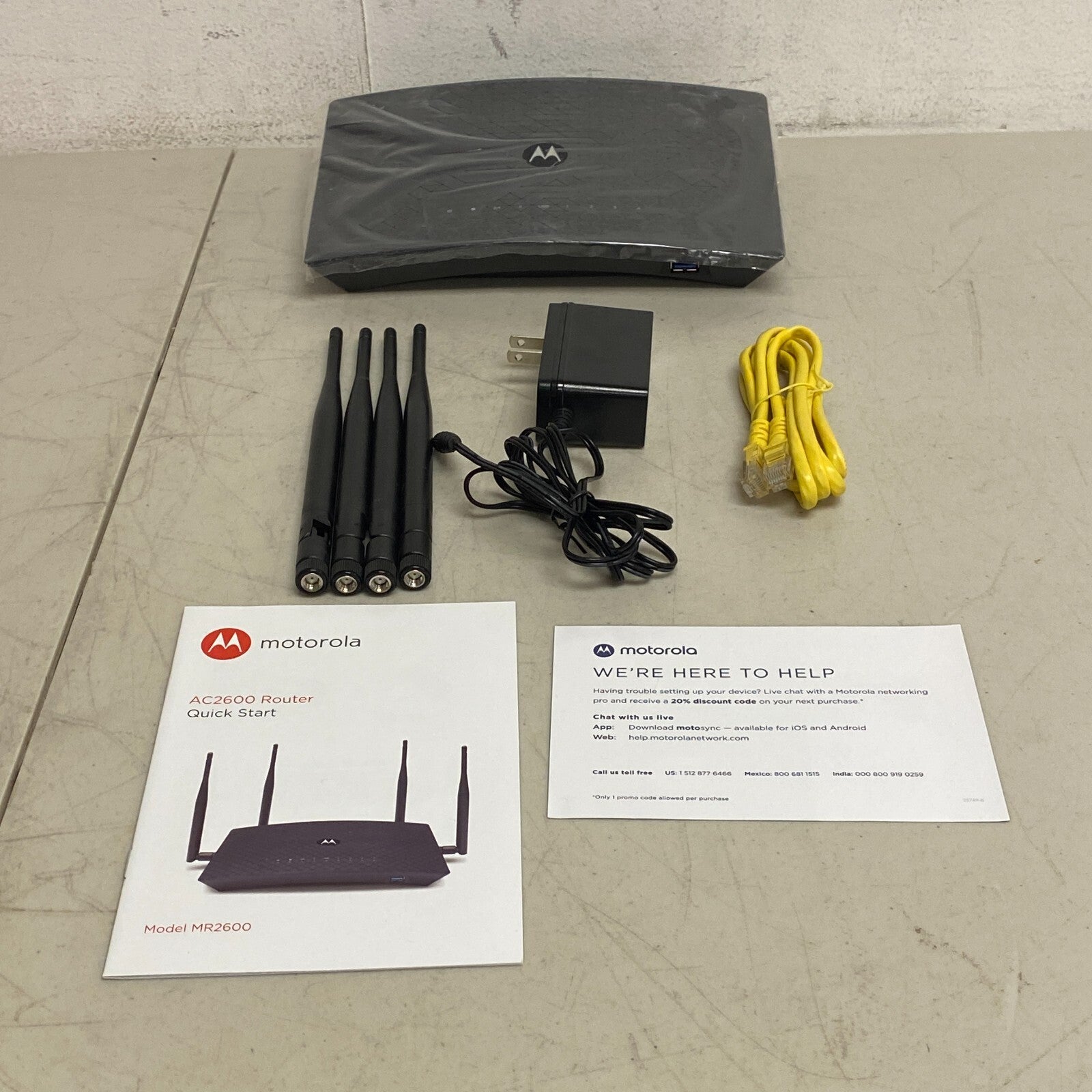 MOTOROLA AC2600 4x4 WiFi Smart Gigabit Router with Extended Range, Model MR2600