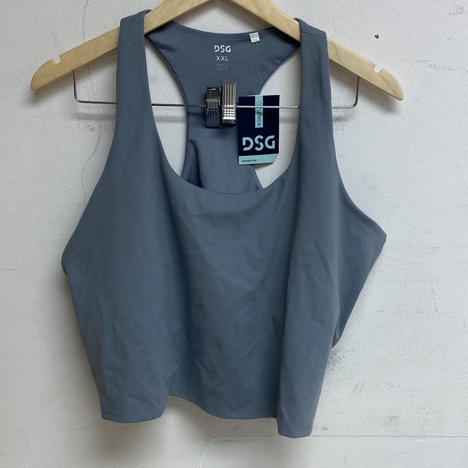 DSG Women's Momentum Cropped  Scoop Neck Tank Top Wet Cement DAW13301 New