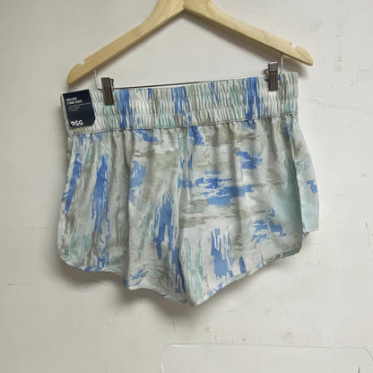 DSG Mid Rise Stride Run Shorts Size Womans Large Torn Camo Faded Olive BRAND NEW