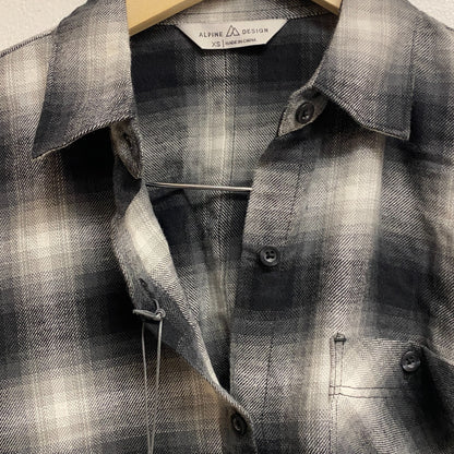 Alpine Design Women's Journey Oversized Flannel Pure Black Hickory Plaid ADW2210