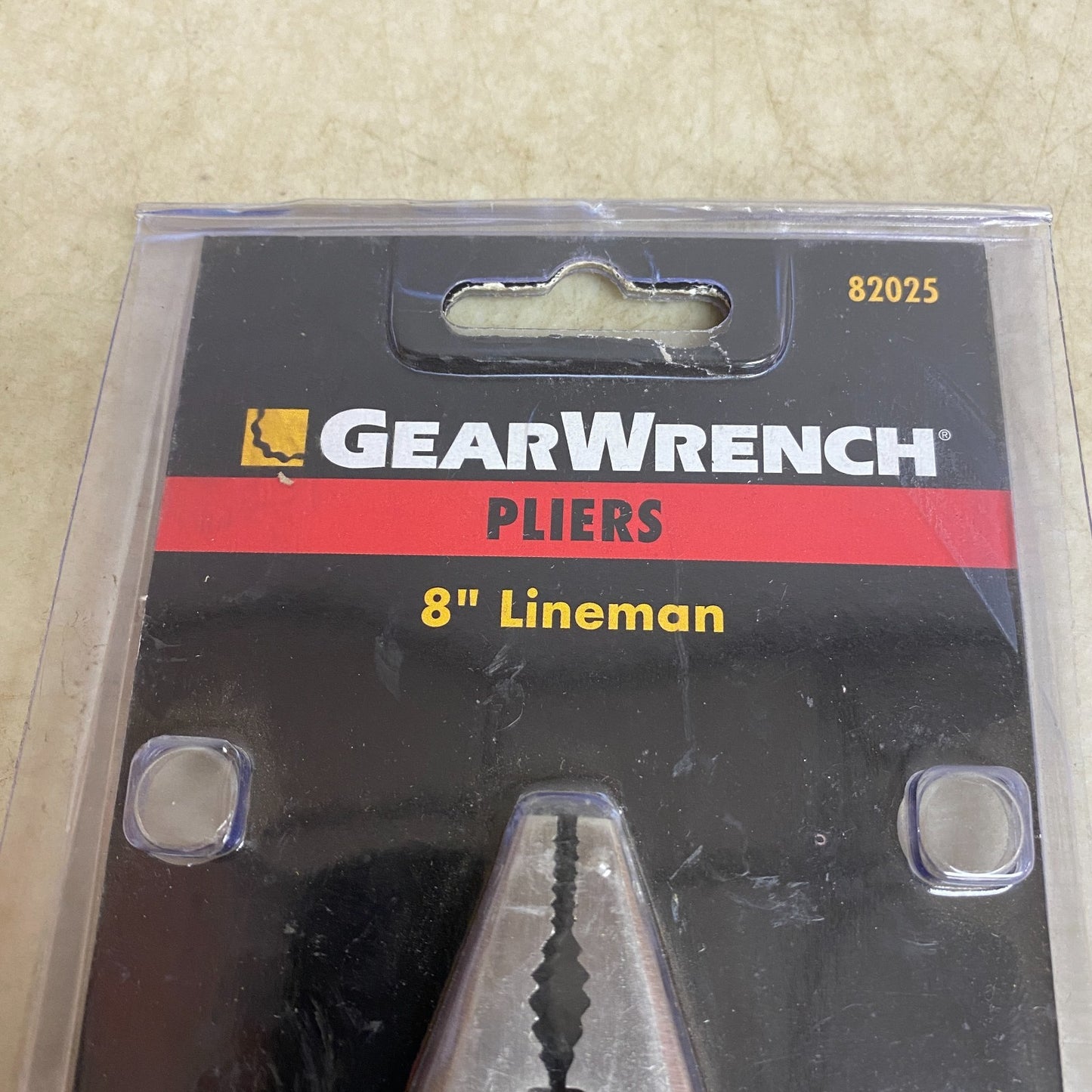 GEARWRENCH 8″ Lineman’s Pliers Multi Material Grip 82025